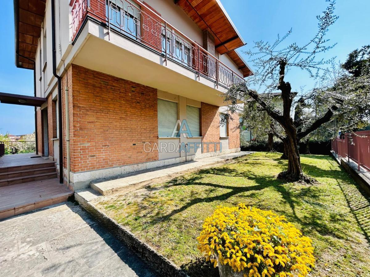 Ares - Vicino Al Di Garda E Stazione Treno Appartement *