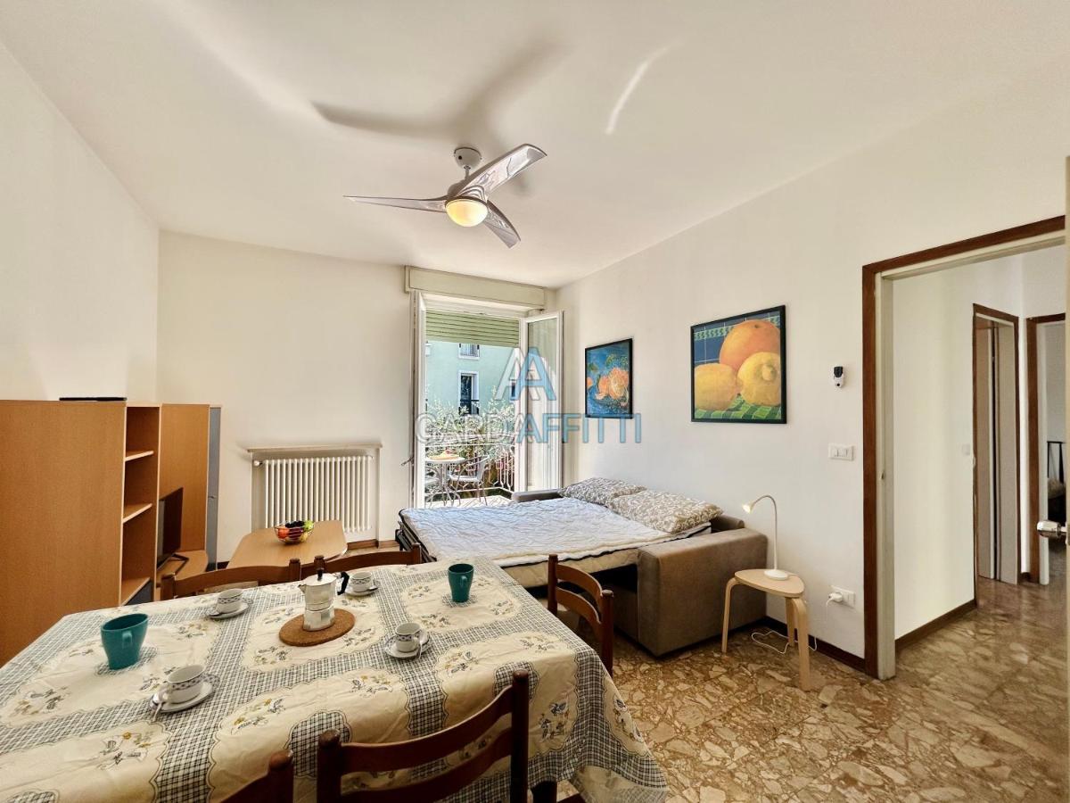 Ares - Vicino Al Di Garda E Stazione Treno Appartement *