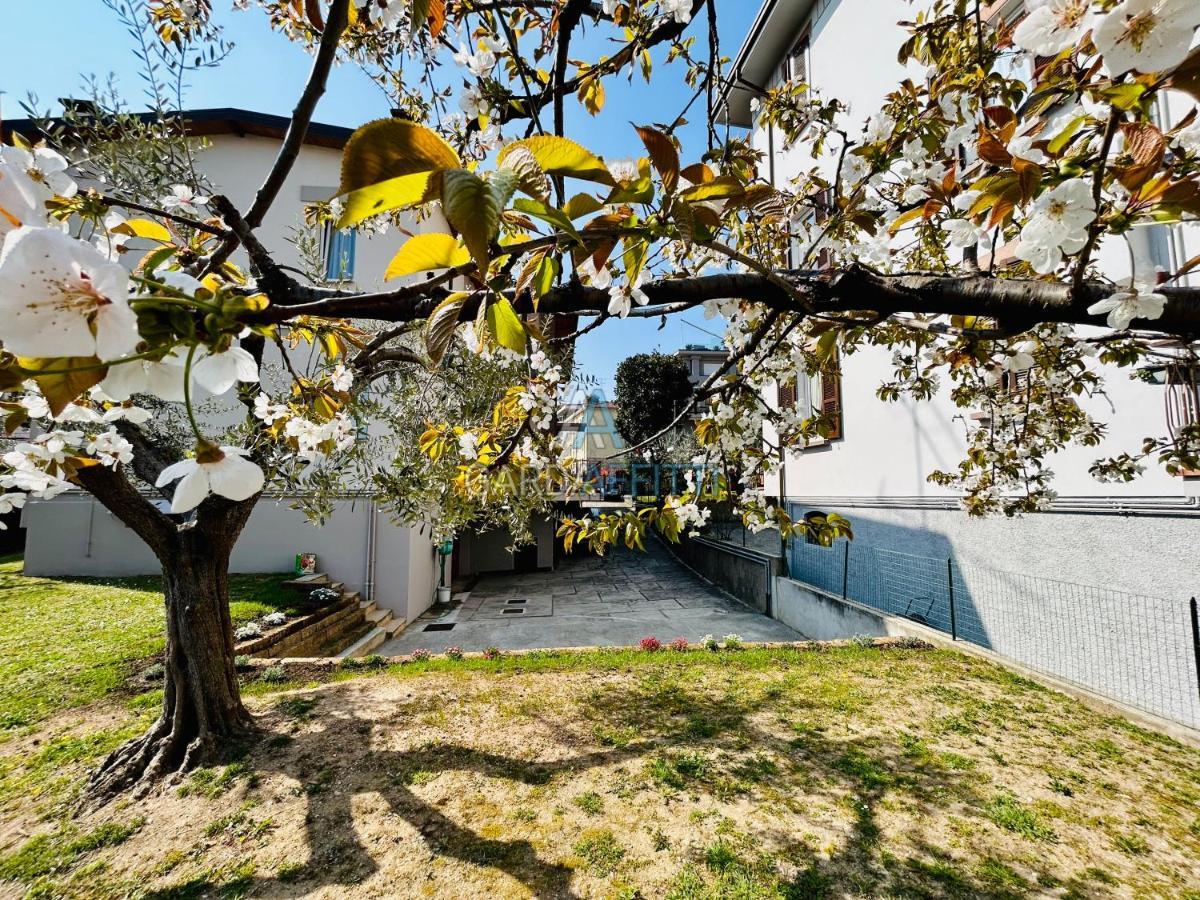 Ares - Vicino Al Di Garda E Stazione Treno Appartement