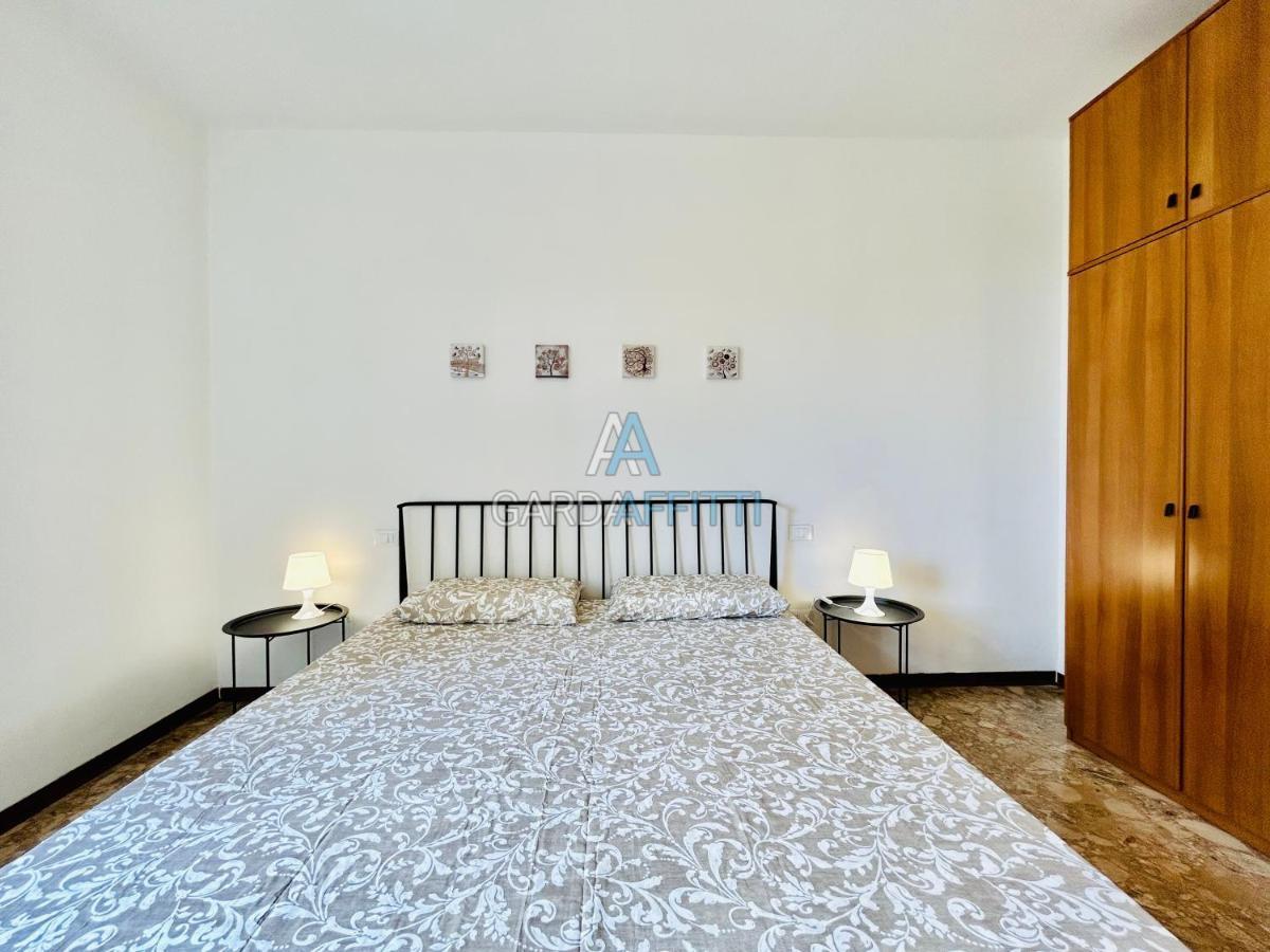 Apartment Ares - Vicino Al Di Garda E Stazione Treno